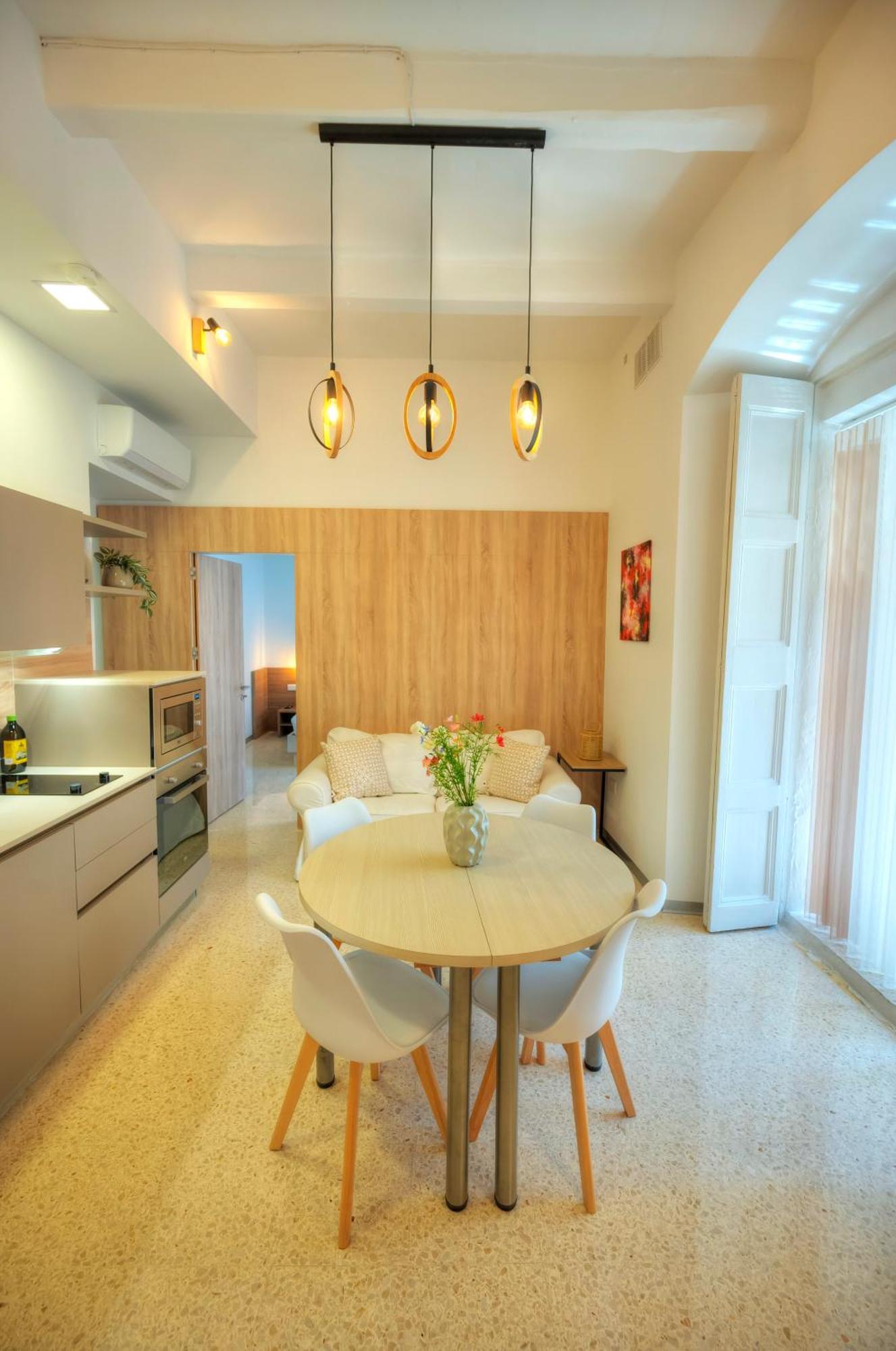 Appartement Tasteful 2bedrooms With Maltese Balcony Mcop1-2